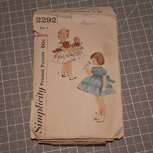 VINTAGE Simplicity Dress Pattern 2292 Girls